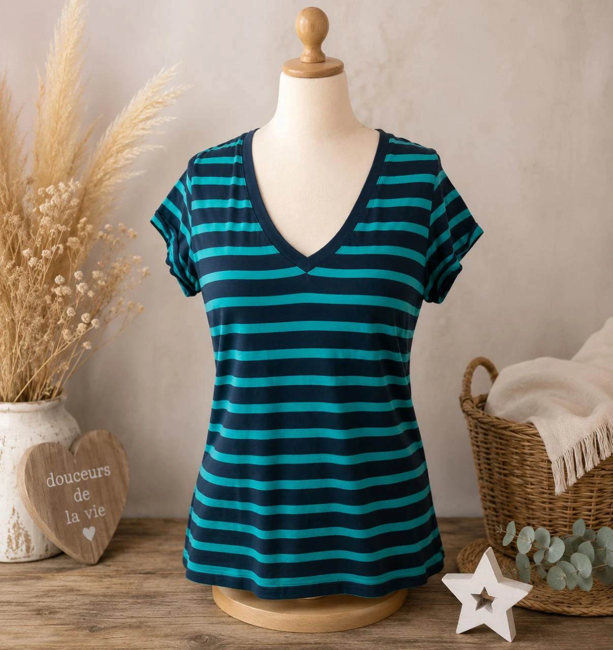 T-shirt taille 44 woman couleur turquoise et marine